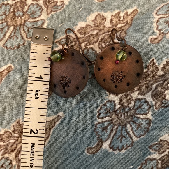 Stamped copper artisan made wire earrings with green bead! So sweet!!❤️🤎🦊🌈 - Picture 4 of 4